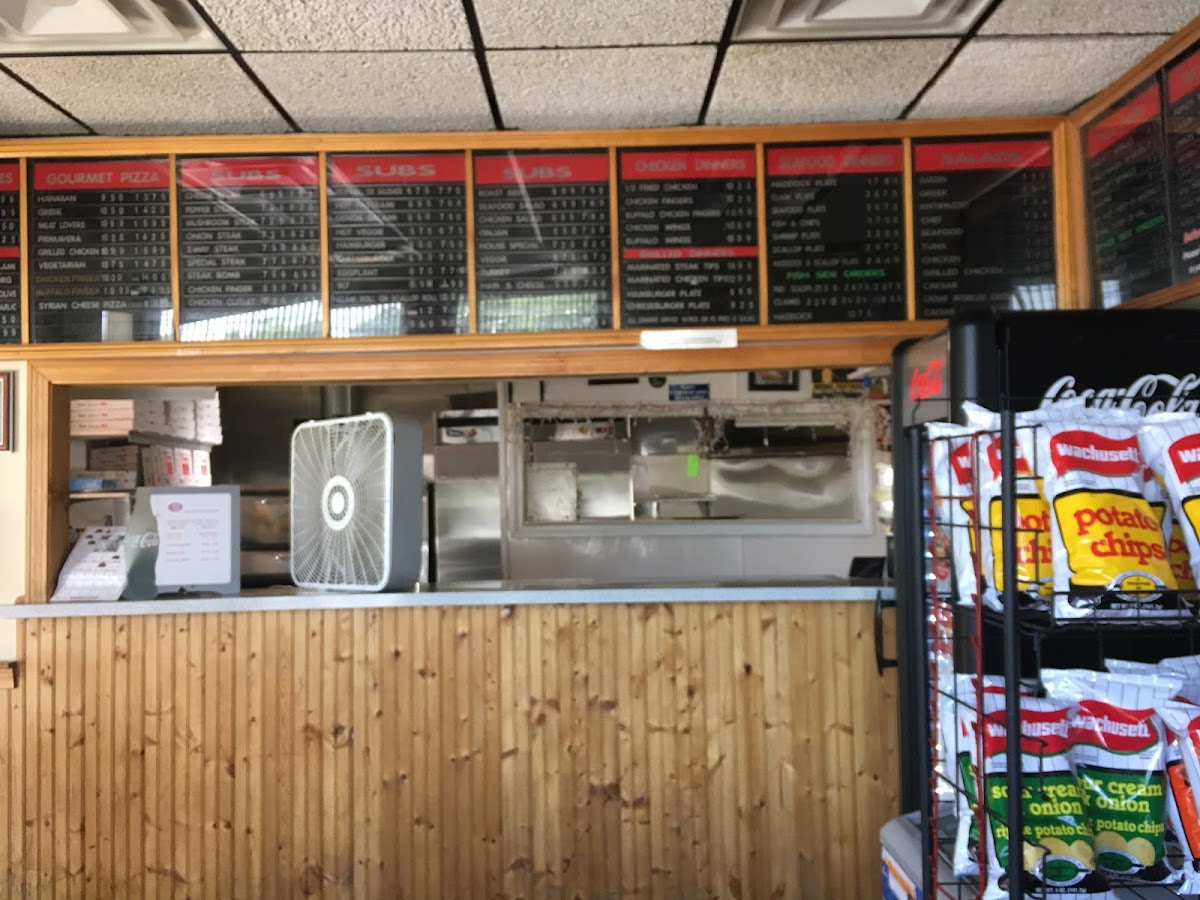 Lakeside Pizza & Seafood /fishing Area